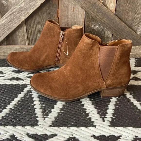 Kensie | Garry Ankle  Boots - Picture 4 of 10